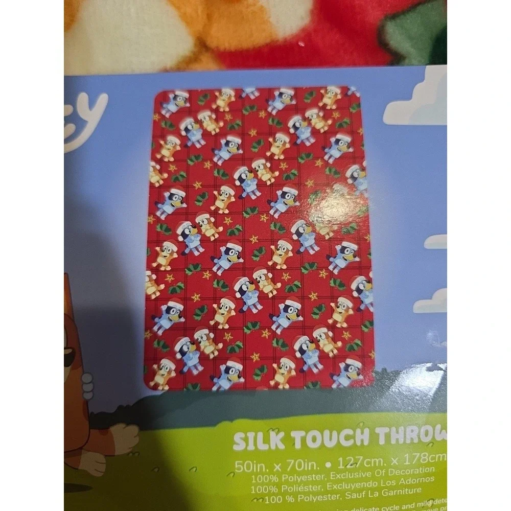 Bluey & Bingo 50 x 70 Red Holiday/ Christmas Kids‎ Soft Throw Blanket